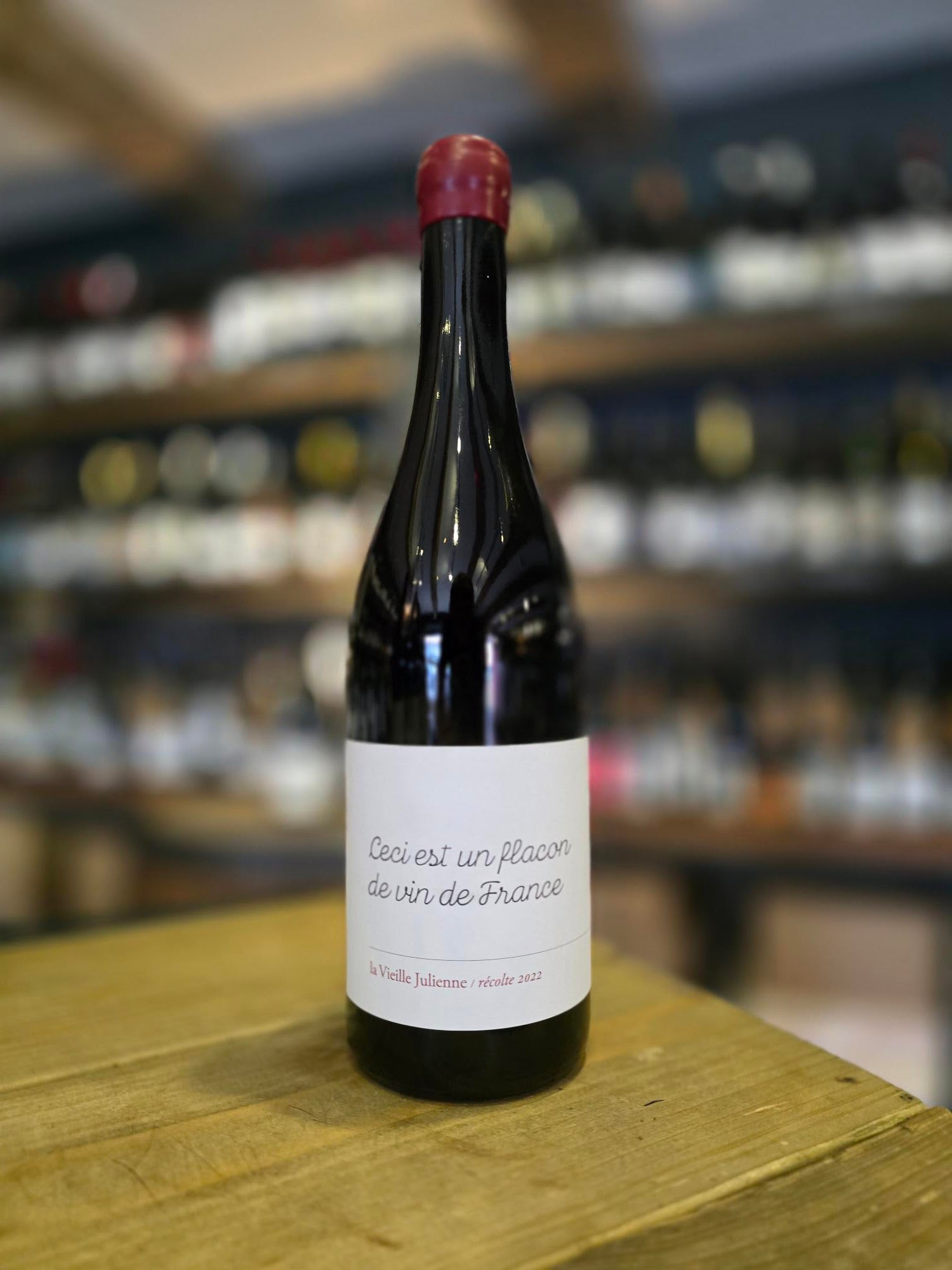 Vielle Julienne  ‘Ceci est un flacon de Vin de France’